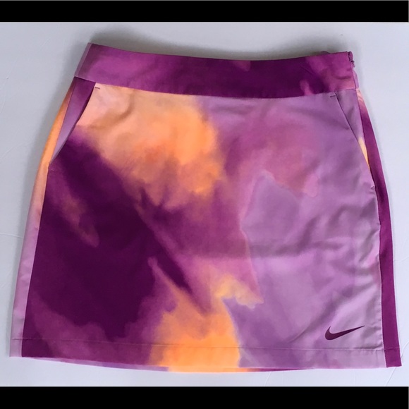 Nike Dresses & Skirts - Nike Golf Tennis Unlined Skirt SZ 4 Multiple
